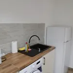 Private Entrance Cozy Apartman Bukarest