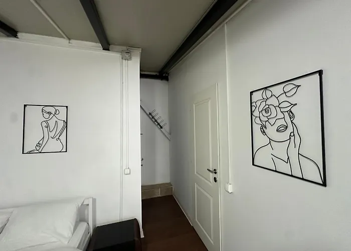 Private Entrance Cozy *