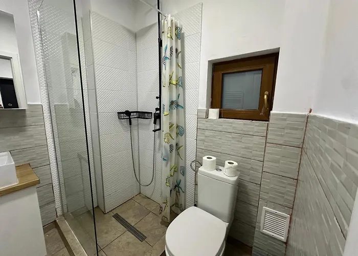 Private Entrance Cozy * Bucharest