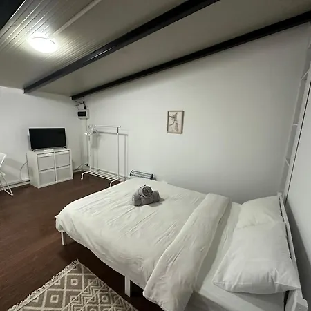 Private Entrance Cozy Appartement Bucarest